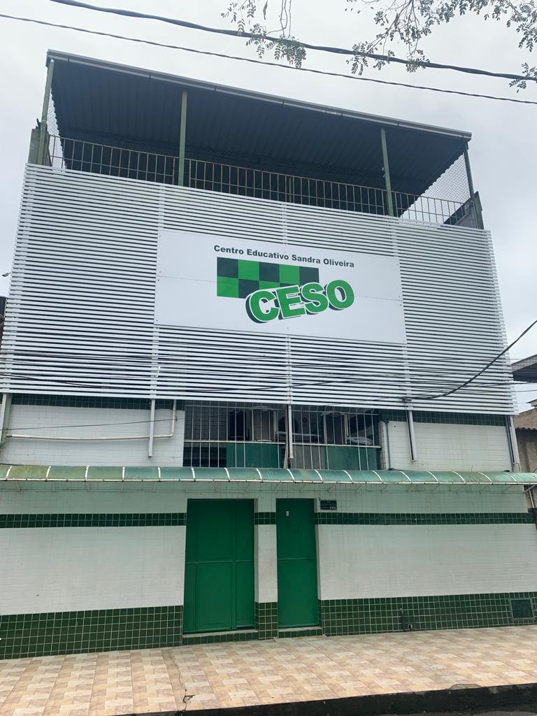Fachada do Colégio CESO